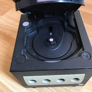 Nintendo GameCube - Image 2