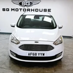 2018 Ford Grand C-Max Titanium MPV - Image 8