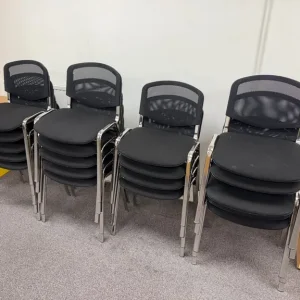 Office desks, cabinets, and stationery - Image 8