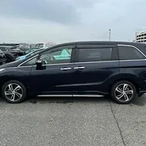 Honda Odyssey Absolute 2.4L Auto 7-seater Japanese Import 2014 41k miles
