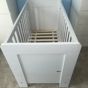 Tutti Bambini 3 in 1 mini cot bed - Image 2