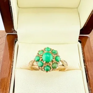 Vintage 9ct Gold Turquoise Cluster Ring
