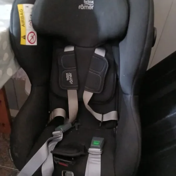 Britax Römer Max Way Plus Extended Rear Facing Car Seat - Black
