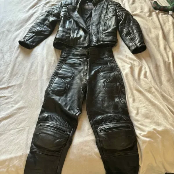 Ladies Leathers Size 10
