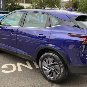 2022 Nissan Qashqai Acenta Premium 1.3 DiG-T Hybrid - Image 3