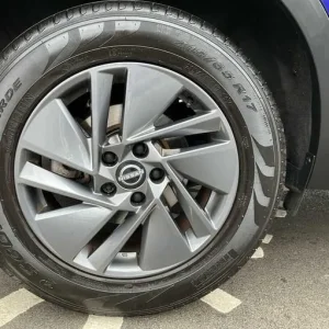 2022 Nissan Qashqai Acenta Premium 1.3 DiG-T Hybrid - Image 5