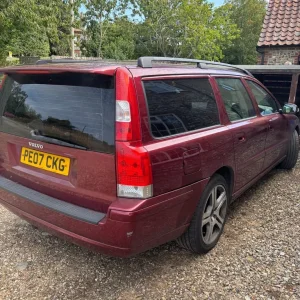 Volvo V70 Estate 2007 Manual 2400cc 5-door - Image 6