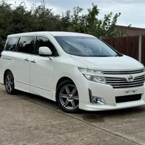 2013 Nissan Elgrand Highway Star 2.5L Auto Petrol 7-Seater - Image 3
