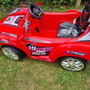 Electric car 6v from Halfords toy 3yrs -9yrs - Image 3