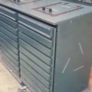 Outside storage units - Image 3