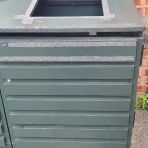 Outside storage units - Image 4