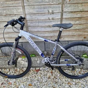 Trek 6700 mountain bike
