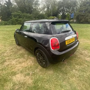 2014 MINI Hatch 1.5 Cooper 3dr HATCHBACK Petrol Manual - Image 4