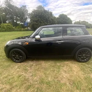 2014 MINI Hatch 1.5 Cooper 3dr HATCHBACK Petrol Manual - Image 8