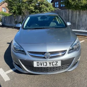 Vauxhall Astra J 1.7 Diesel EcoFlex SE - Image 3