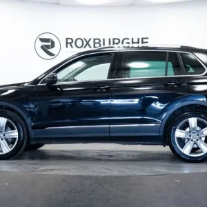 2020 Volkswagen Tiguan 2.0 TDI Diesel Manual 5-door SUV - Image 4
