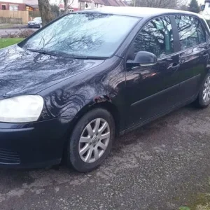 VOLKSWAGEN GOLF 1.6 FSI MANUAL 5 DOOR - Image 3