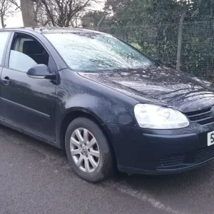 VOLKSWAGEN GOLF 1.6 FSI MANUAL 5 DOOR