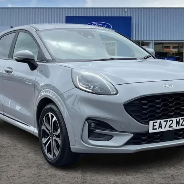 2022 Ford Puma 1.0 EcoBoost Hybrid ST-Line 5-door hatchback