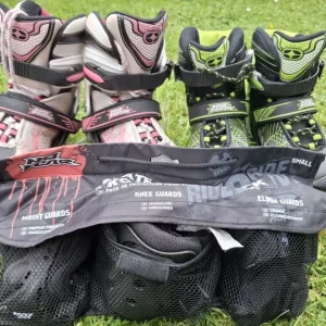 2 Pairs of Inline Skates with Protection Gear - Image 5