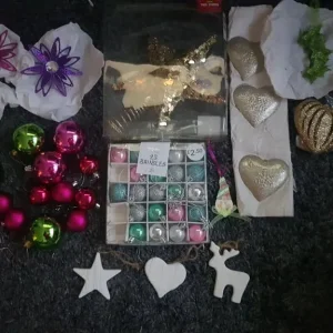 Bundle of Christmas decorations (joblot)