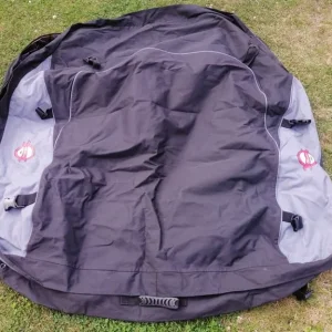 Car roof bag and rails - Image 3