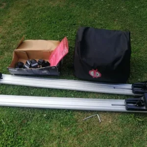 Car roof bag and rails