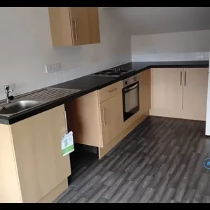 2 bedroom split-level flat in Hewitt Street, Kingussie, Highland - Image 3