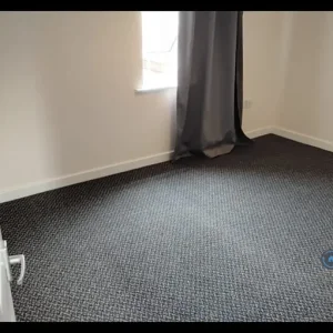 2 bedroom split-level flat in Hewitt Street, Kingussie, Highland - Image 8