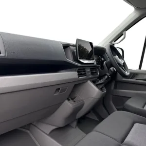 2025 Volkswagen Crafter 2.0 TDI 140PS Commerce Plus High Roof Van Diesel Manual - Image 8