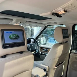 2010 Land Rover Discovery 4 3.0 TD V6 HSE Auto 4WD Estate - Image 5