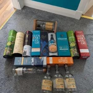 Empty whisky bottles - Image 6