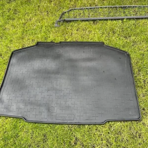 Skoda Kamiq Trav-All complete dog guard - Image 2
