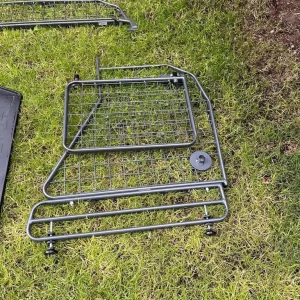 Skoda Kamiq Trav-All complete dog guard - Image 3