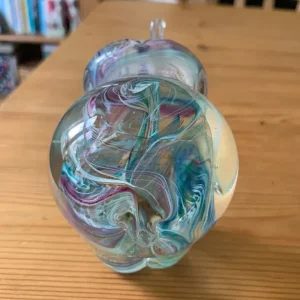 Vintage Avondale handmade glass elephant paperweight - Image 3