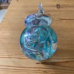 Vintage Avondale handmade glass elephant paperweight - Image 6