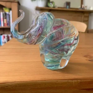 Vintage Avondale handmade glass elephant paperweight