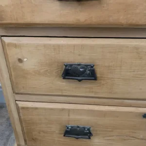 Victorian dresser with dovetail join - Image 6