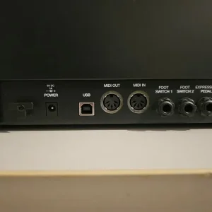 Akai MPK88 Keyboard Controller Full Weighted USB Midi Piano - Image 3
