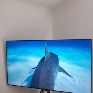 65inch samsung smart tv - Image 2