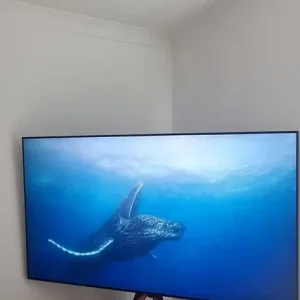 65inch samsung smart tv - Image 3