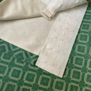 Pair of Green Lined Curtains (135cm x 165cm) Each - Image 3