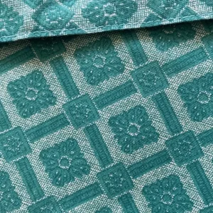 Pair of Green Lined Curtains (135cm x 165cm) Each - Image 4