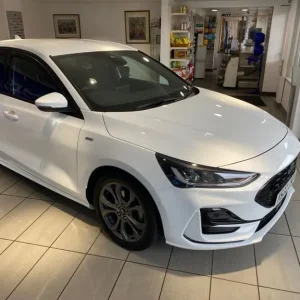 2022 Ford Focus 1.0T EcoBoost ST-Line Hatchback - Image 2