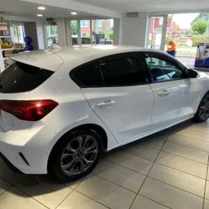 2022 Ford Focus 1.0T EcoBoost ST-Line Hatchback - Image 4