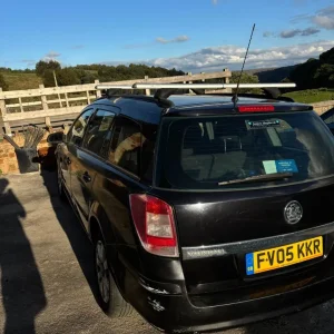 2005 Vauxhall Astra Estate manual 1.6L - Image 4