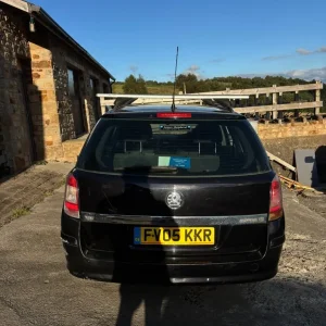 2005 Vauxhall Astra Estate manual 1.6L - Image 5