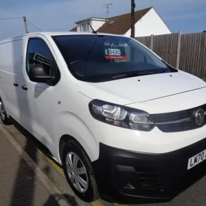 2020 Vauxhall Vivaro 1.5 Turbo D 2700 Edition Panel Van 5DR Diesel L1