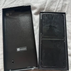 Samsung Galaxy Z Flip 5