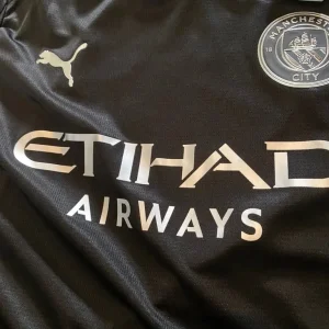 Man City 25/26 Away Jersey – All Black Retro Tribute - Image 7
